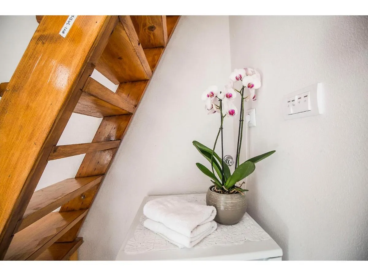 Mylilly Apartment Split